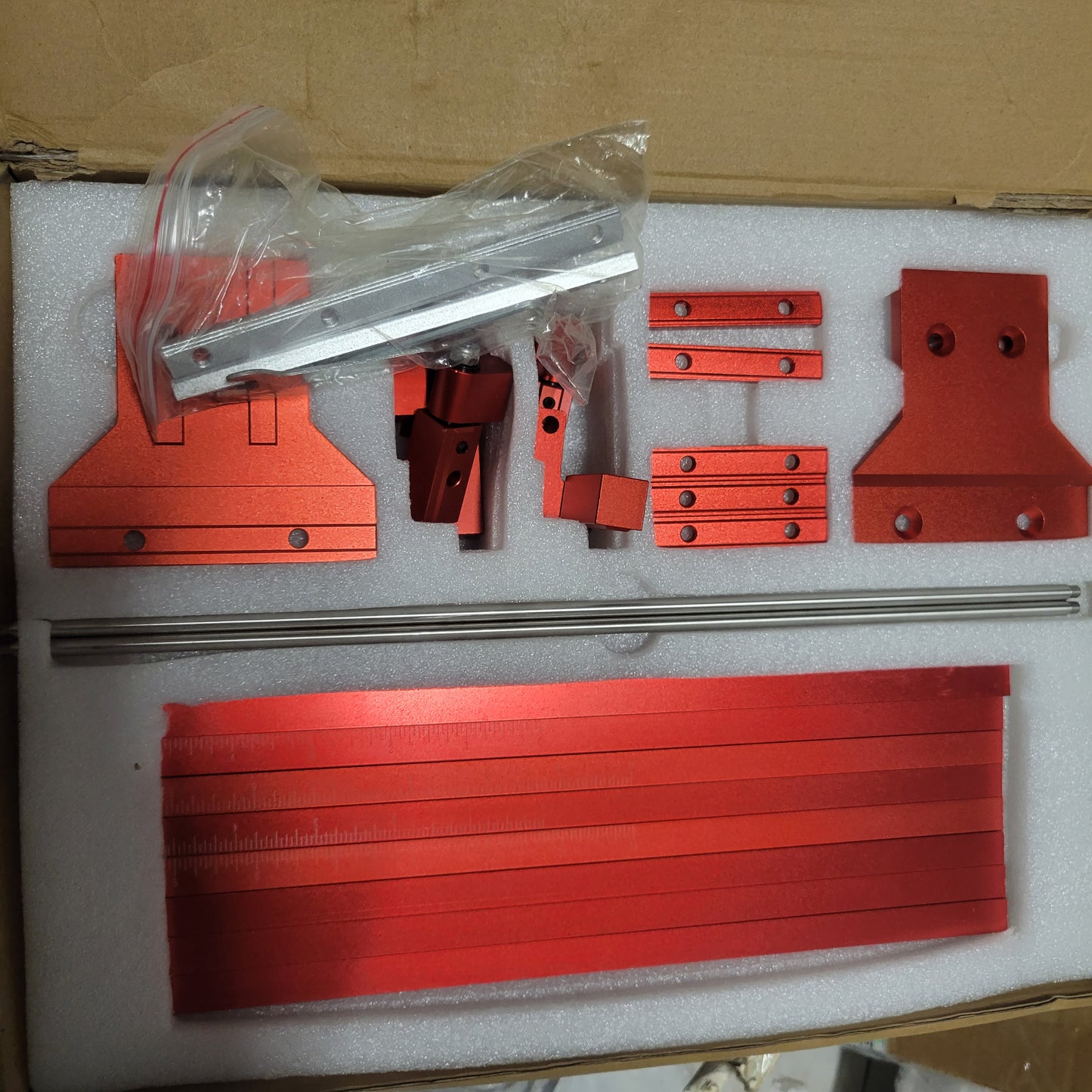 Sistema paralelo de aleación de aluminio mejorado para corte...