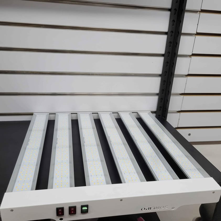 Luz LED de crecimiento SPF2000 de 200 W, cobertura de 3 x 3 pies con n...