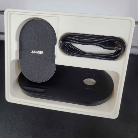 Anker PowerWave Sense - Estación de carga inalámbrica, soporte 2 en 1 ...