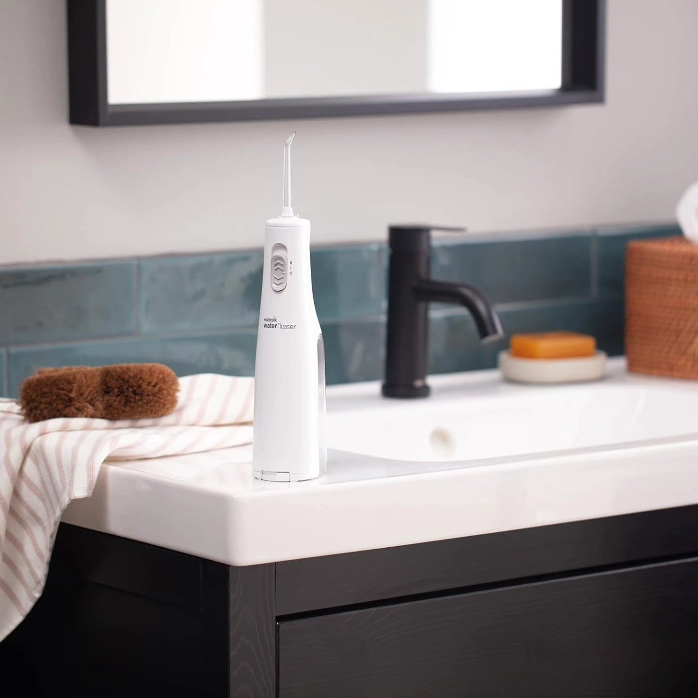 Waterpik - Irrigador inalámbrico. funciona con baterías y es portátil ...