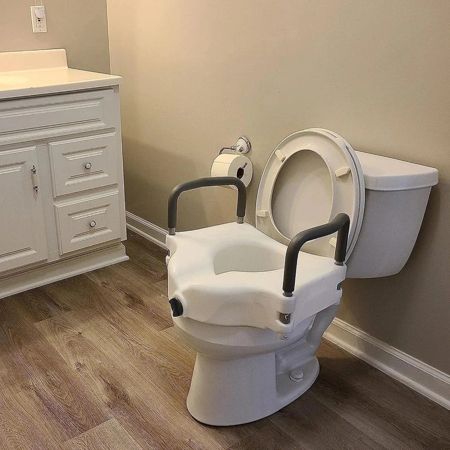 ProBasics E-Z Lock - Asiento de inodoro elevado con asas, asiento de i...