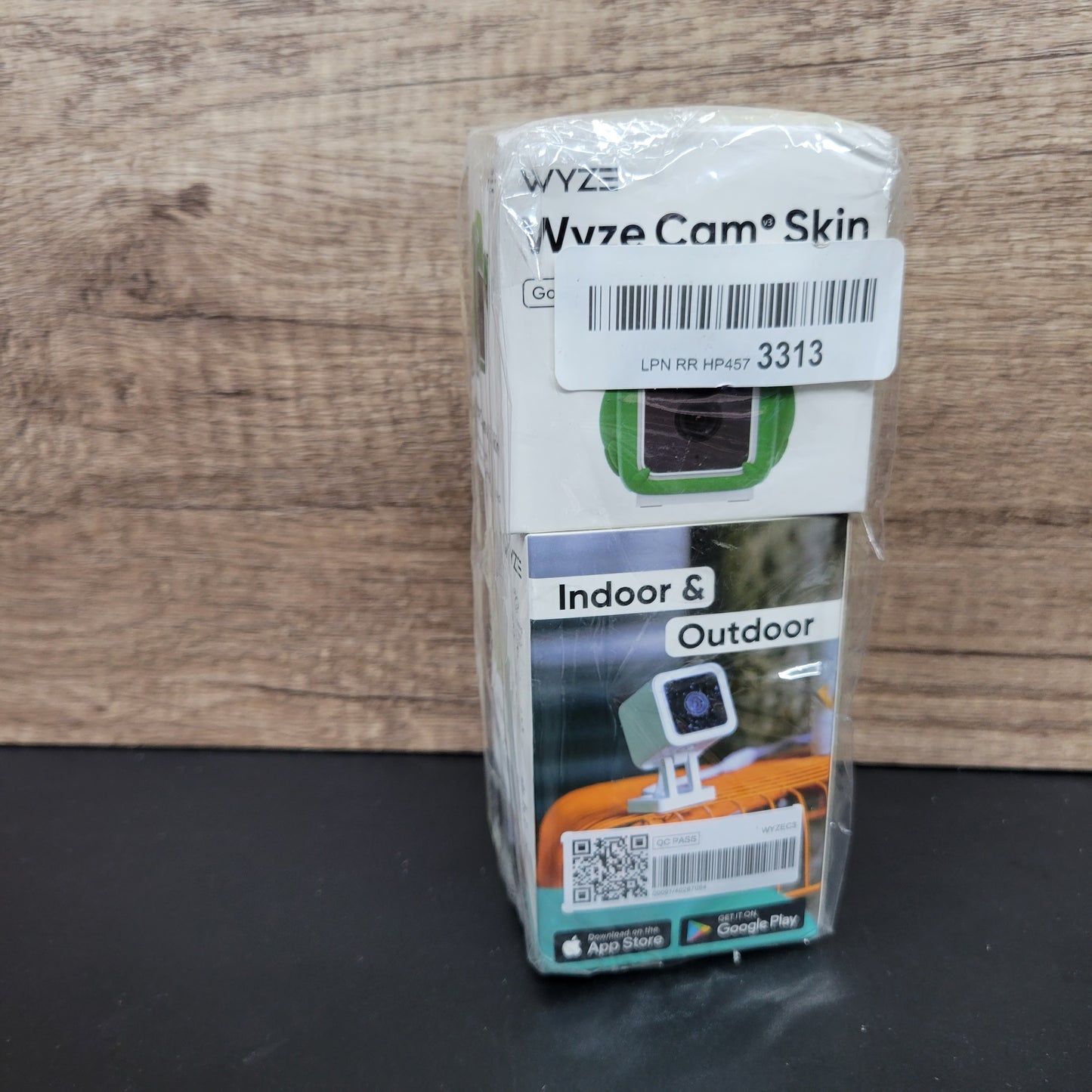 Cámara para mascotas con cable Wyze Cam v3 para gatos y perros, WiFi d...