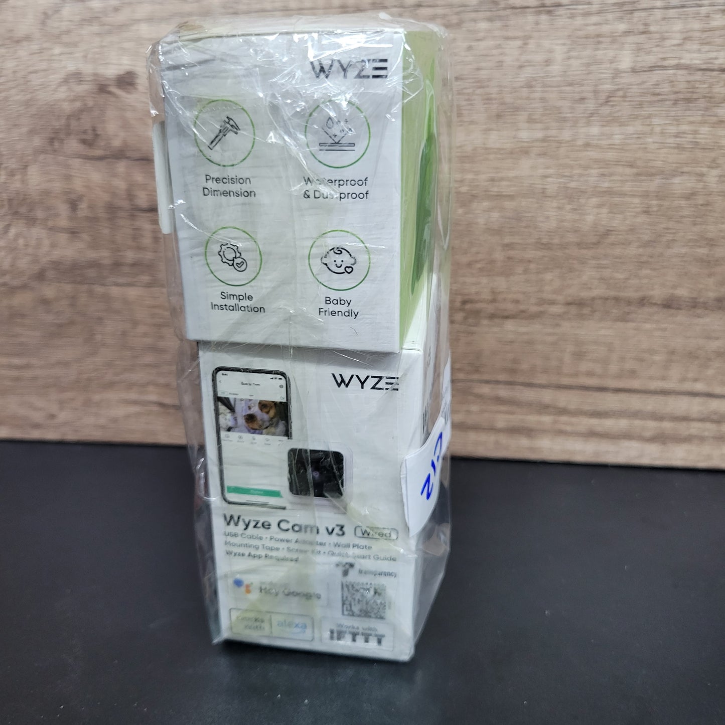 Cámara para mascotas con cable Wyze Cam v3 para gatos y perros, WiFi d...