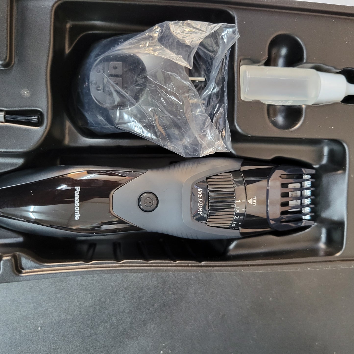 Panasonic Recortadora de barba inalámbrica para hombre con dial de pre...