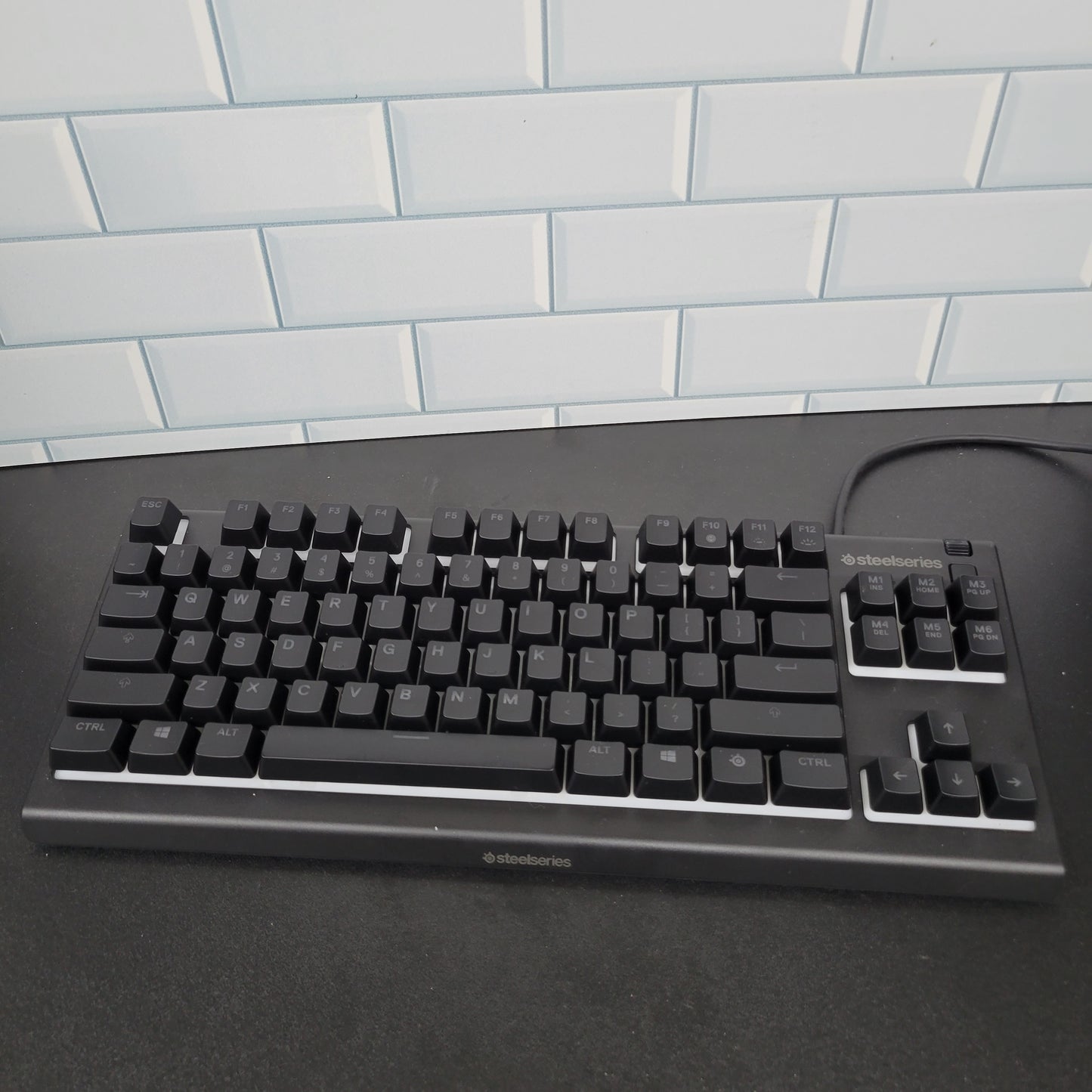 '-SteelSeries Apex 3 TKL RGB - Teclado para juegos – Factor de forma com...