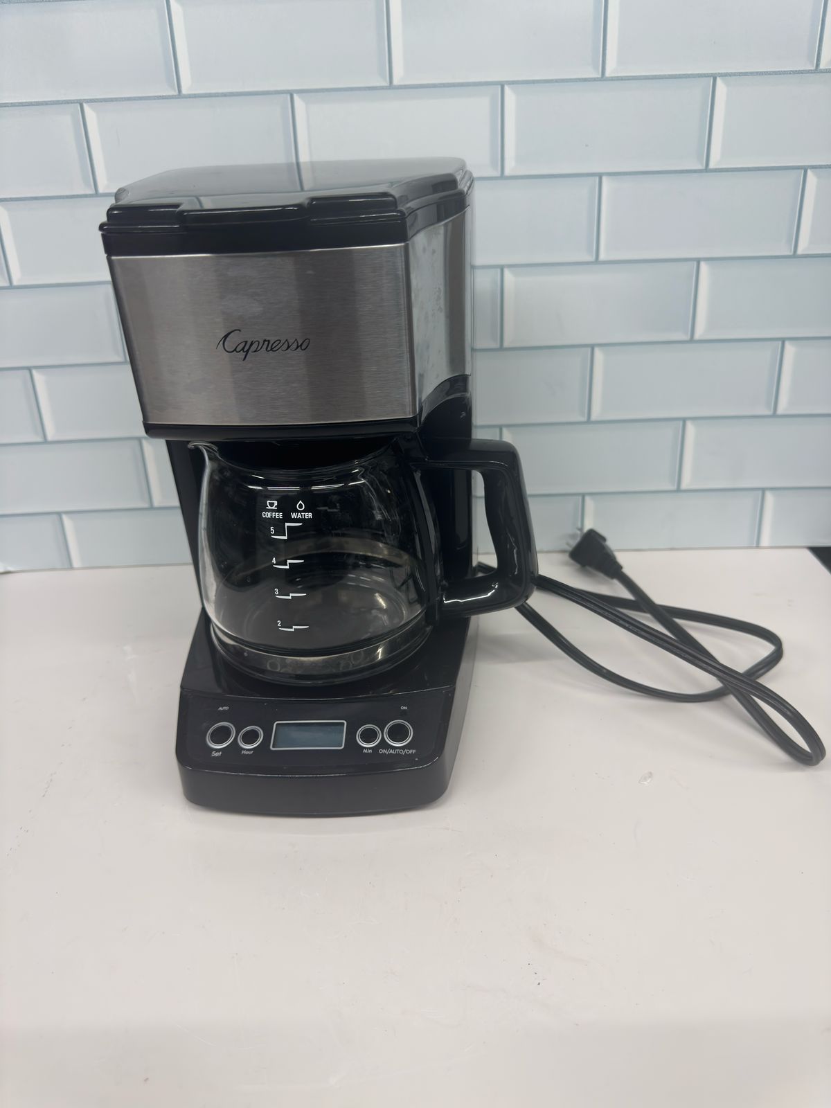 Capresso - Cafetera Mini Drip para 5 tazas, color negro y acero inoxid...