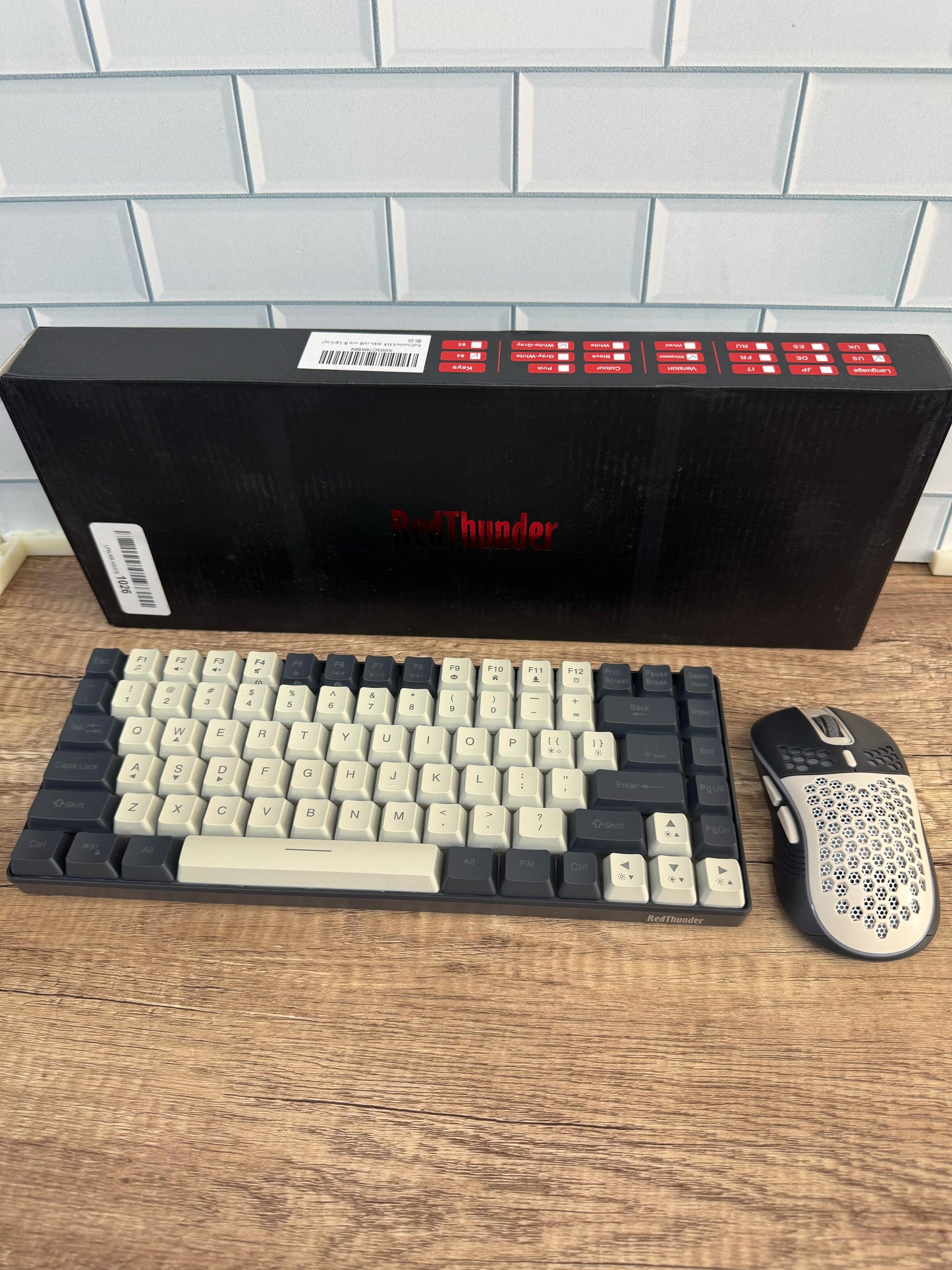 Teclado y ratón inalámbricos para juegos RedThunder K84 75% RGB, diseñ...