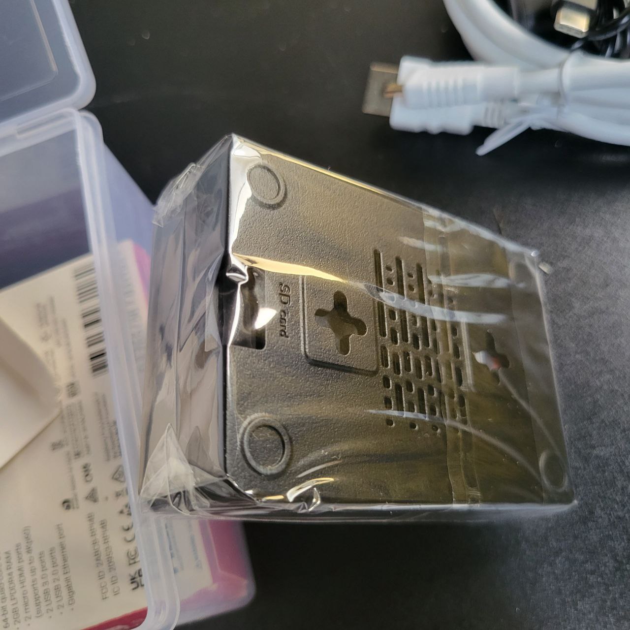 GeeekPi Kit de inicio para Raspberry Pi 4 de 2GB RAM