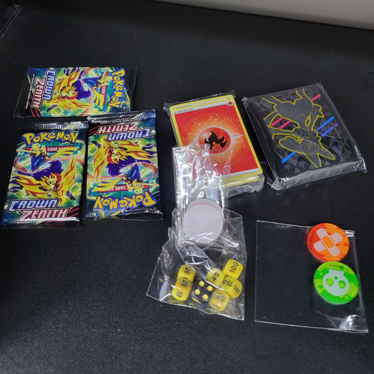 Pokemon TCG: Caja de entrenador Elite Crown Zenith