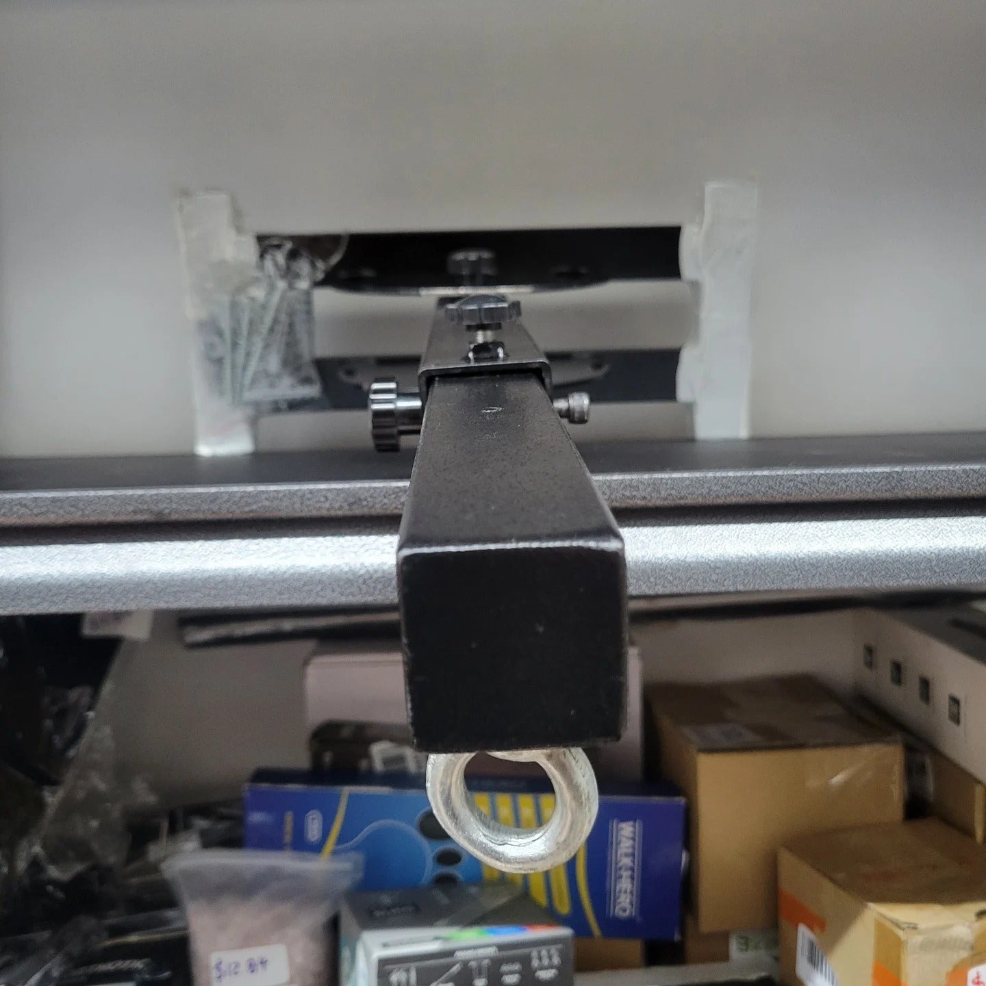 Soporte para colgar en la pared para saco de boxeo pesado, diseño que ...