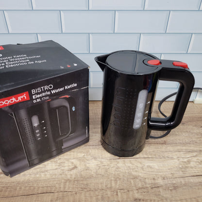 Bodum Bistro Hervidor de agua eléctrico, Plástico, 17 onzas, medio lit...