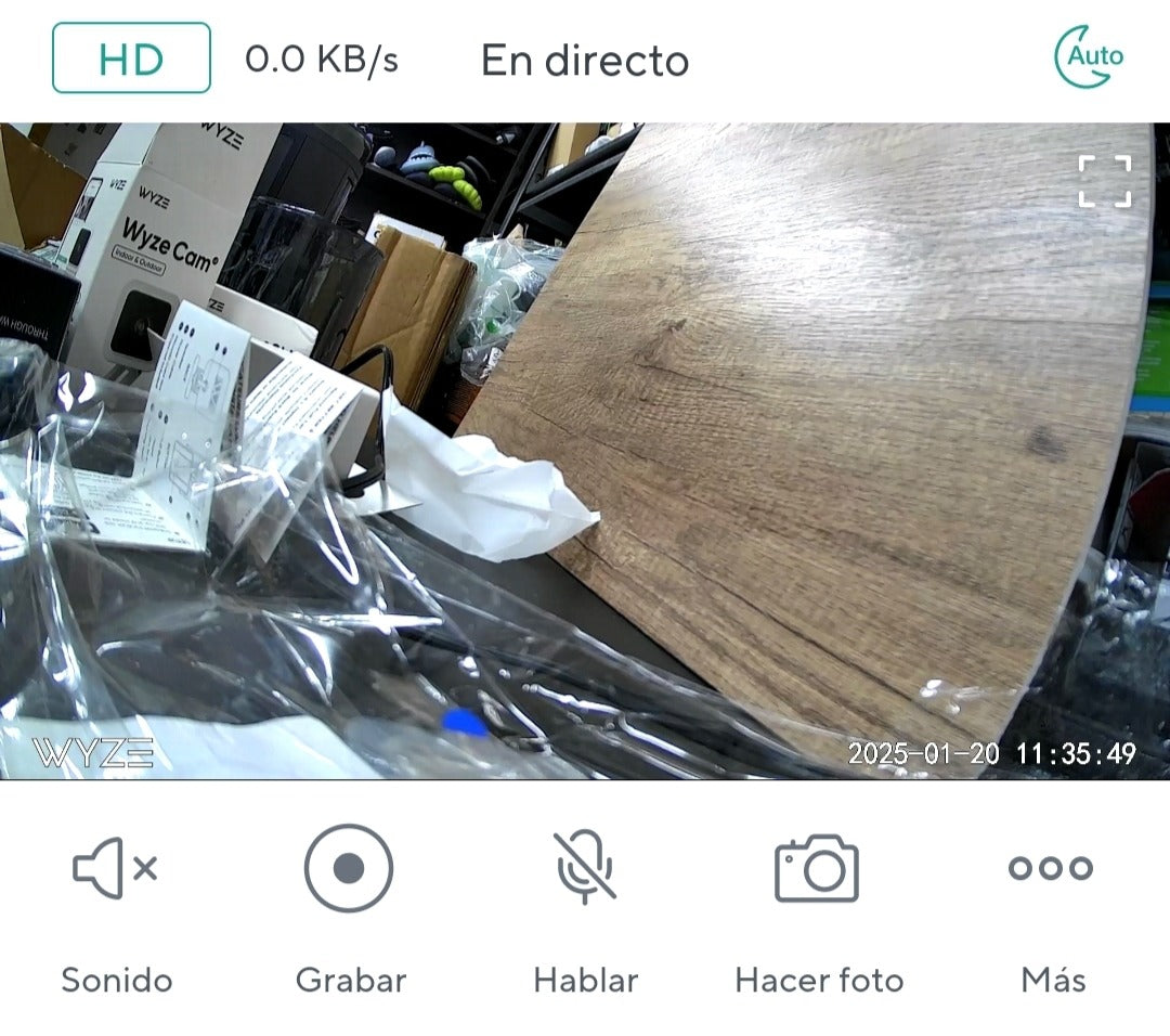 Cámara para mascotas con cable Wyze Cam v3 para gatos y perros, WiFi d...