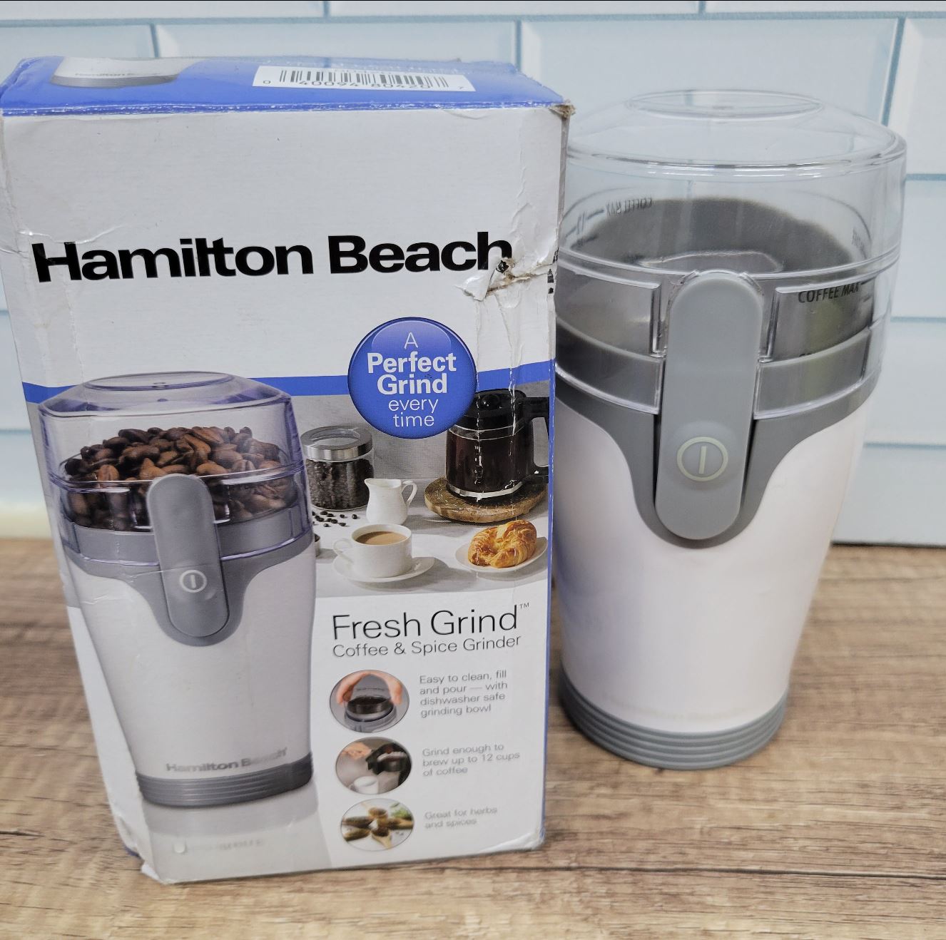 Molinillo de café eléctrico Hamilton Beach Fresh Grind para granos, es...