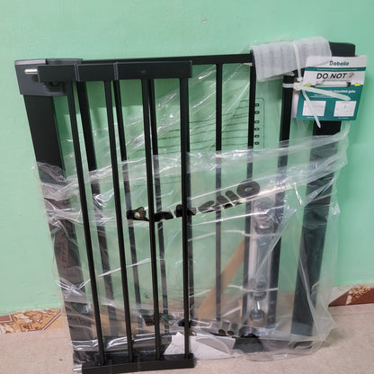 BABELIO Puerta de bebé de metal de 29 a 40 pulgadas color ne...